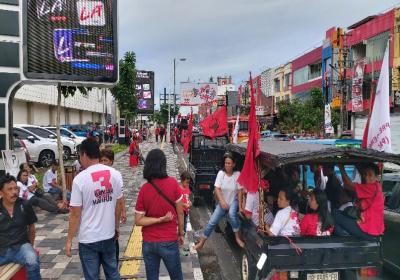 Massa Ganjar-Mahfud Tumpah Ruah Sampai di Mantos dan Kawasan Megamas Manado 